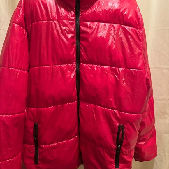 Fashion nova men red puffer jacket - Picture 2 of 7